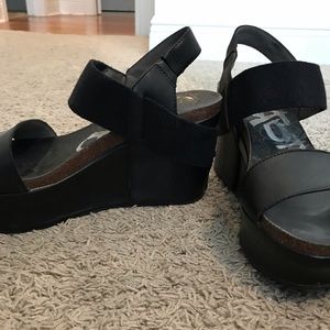 Women’s OTBT Bushnell Wedges in Black
